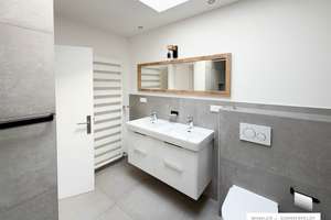Moderne Penthousewohnung mit großzügigen Dachterrassen und beeindruckendem Weitblick – Die vollständige Adresse der Immobilie erhältst du vom Anbieter., 68519 Viernheim – Vorschaubild 9