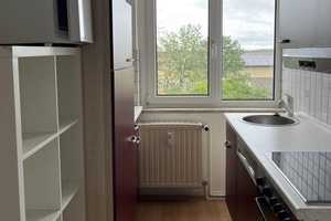 Sehenswerte 3-Zimmerwohnung mit Balkon in herrlicher grüner Umgebung! – Meißen (Kreis) – Vorschaubild 7