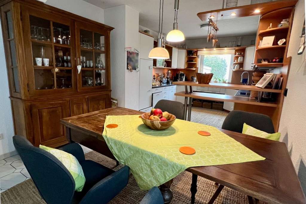 Immobilie in Waldalgesheim - Charmantes & modernisiertes 6-Zimmer Einfamilienhaus  - Bild 3