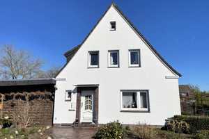 Ein Traum für Gartenliebhaber - reizendes Häuschen in ruhiger Lage von Jever! – Friesland (Kreis) – Vorschaubild 1