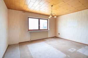 Großzügiges Wohnhaus mit vielseitigen Nutzungsmöglichkeiten in bevorzugter Lage von Höhn – Die vollständige Adresse der Immobilie erhältst du vom Anbieter., 56462 Höhn – Vorschaubild 17