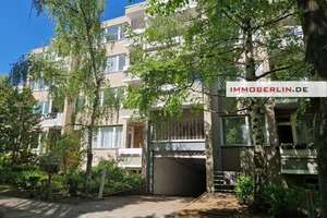 IMMOBERLIN.DE - Attraktive Wohnung mit Loggia & Pkw-Stellplatz in Lankwitz – Die vollständige Adresse der Immobilie erhältst du vom Anbieter., 12247 Lankwitz, Berlin – Vorschaubild 2