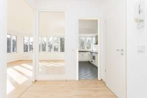 Lichtdurchflutete 2-Zimmer-Wohnung mit großem Süd-West Balkon