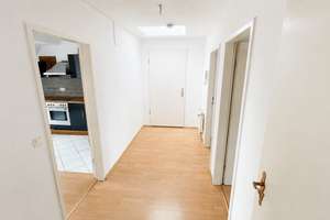 Helle Dachgeschosswohnung mit Seeblick – Berliner Allee 175, 13088 Weißensee, Berlin – Vorschaubild 9