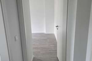 Viel Platz für den Alltag in dieser 4-Zimmer-Wohnung in Düsseldorf Rath – Rather Kreuzweg 61, 40472 Rath, Düsseldorf – Vorschaubild 19