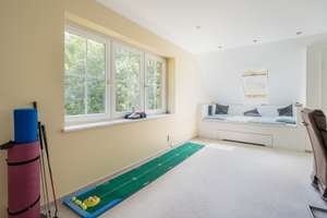 Property thumbnail 18