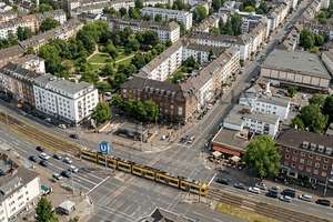 Barrierearme, lichtdurchflutete 2-Zimmer-Wohnung mit sonnigem Balkon, Aufzug und TG-Stellplatz – Die vollständige Adresse der Immobilie erhältst du vom Anbieter., 50937 Sülz, Köln – Vorschaubild 5