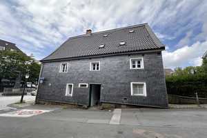 FRISCH KERNSANIERT! Mehrparteienhaus in Top Lage - Denkmalgeschütztes  & historisches Stadthaus! – Odoakerstraße 1, 42389 Wuppertal – Vorschaubild 2