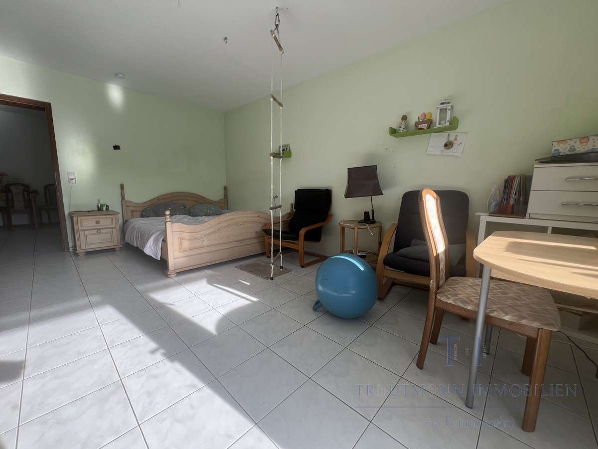 Immobilie in Waldbronn - Helle 2,5 Zimmer Wohnung mit Balkon - Bild 3