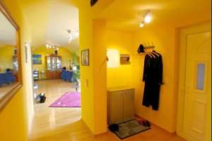 Zuhause mit viel Platz in Mannheim Neckarau