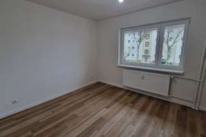 Erstbezug: Wunderschöne neu-sanierte 2,5-Zimmer-Wohnung in Lübeck-Kücknitz – Westpreußenring 2, 23569 Kücknitz, Lübeck – Vorschaubild 2