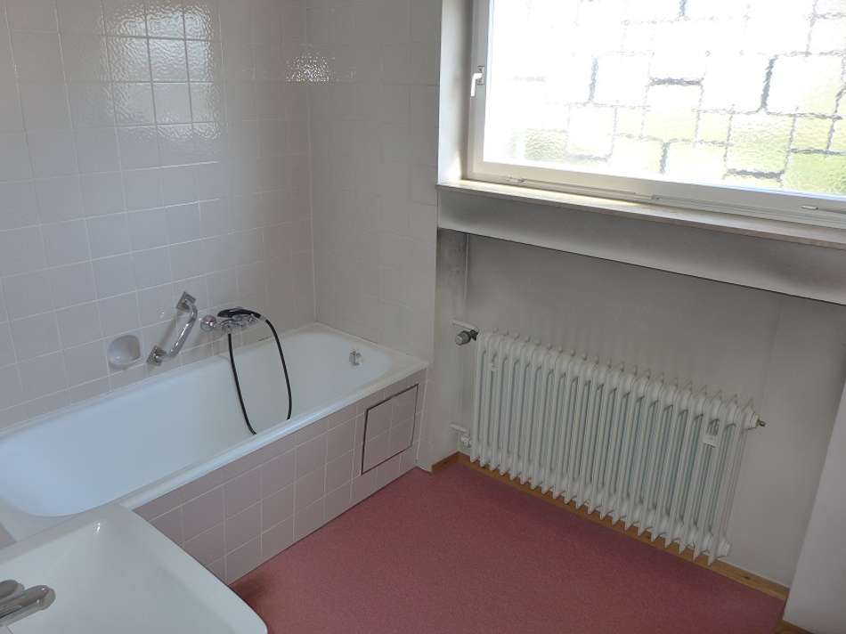 Badezimmer EG