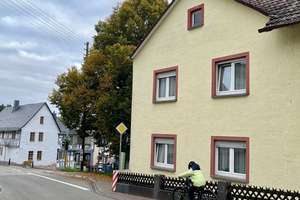 Geräumiges renoviertes 6-Zimmer-Haus in Hünstetten – Die vollständige Adresse der Immobilie erhältst du vom Anbieter., 65510 Hünstetten – Vorschaubild 2