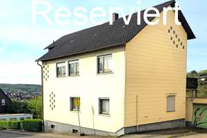 Reserviert:    Ein- oder Mehrgenerationenhaus in Püttlingen – Die vollständige Adresse der Immobilie erhältst du vom Anbieter., 66346 Püttlingen – Vorschaubild 1
