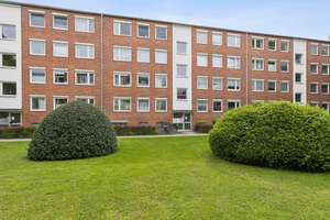 Attraktive 4-Zimmer-Wohnung in beliebter Lage von Ottensen – Südbalkon & eigener Stellplatz