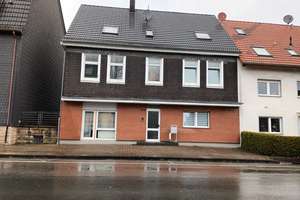Mehrfamilienhaus mit Anbau erbaut 1901 Anbau 1927. Grundstücksgröße 437qm. – Die vollständige Adresse der Immobilie erhältst du vom Anbieter., 45549 Sprockhövel – Vorschaubild 1