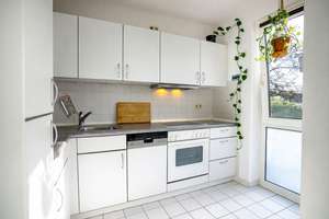 AIGNER - Erbpacht: gemütliche und helle 2-Zi. Wohnung mit Westbalkon in ruhiger Lage – Die vollständige Adresse der Immobilie erhältst du vom Anbieter., 81375 Neuhadern, München – Vorschaubild 3