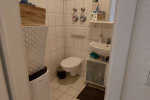 Stilvolle möblierte 2-Zimmer-Wohnung mit Balkon und Einbauküche in Frankfurt am Main – 60433 Eschersheim, Frankfurt am Main – Vorschaubild 14