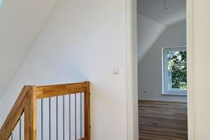 EINFAMILIENHAUS  .  SONNENVERWÖHNT  .  OPTIMALER GRUNDRISS  .  ERLESEN AUSGESTATTET – Die vollständige Adresse der Immobilie erhältst du vom Anbieter., 80997 Untermenzing, München – Vorschaubild 5