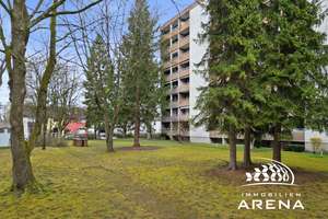 Weitblick. Ruhig. Kuhsee. Charmante 2 ZKB mit Loggia, Stellplatz, Kunststofff., EBK, Lift! – Die vollständige Adresse der Immobilie erhältst du vom Anbieter., 86163 Hochzoll-Süd, Augsburg – Vorschaubild 2
