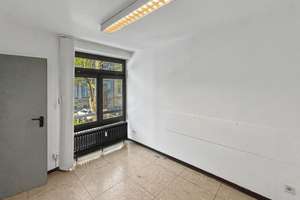 Großzügige 5-Zimmer-Eigentumswohnung mit ca. 108 m² und viel Gestaltungspotenzial in Mönchengladbach – Die vollständige Adresse der Immobilie erhältst du vom Anbieter., 41236 Rheydt, Mönchengladbach – Vorschaubild 4