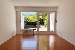 Großzügiges 1-Zimmer-Appartement mit großer Südterrasse und Gartenanteil in München-Olympiadorf – Die vollständige Adresse der Immobilie erhältst du vom Anbieter., 80809 Am Riesenfeld, München – Vorschaubild 3
