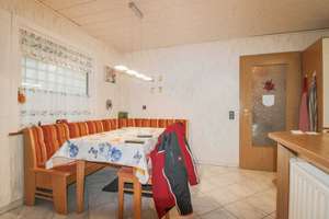 Wohnhaus mit integrierter Werkhalle +  schöner Außenbereich + viele Parkplätze – Die vollständige Adresse der Immobilie erhältst du vom Anbieter., 72406 Bisingen – Vorschaubild 13