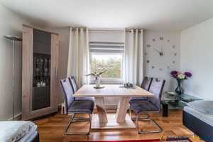 Attraktive 3-Zimmer-Erdgeschosswohnung mit großem Garten in Ingolstadt – nähe Audi – Ingolstadt – Vorschaubild 1
