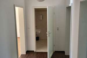 Stilvoll renoviert: 3-Zimmer-Wohnung im historischen Stil in Leipzig-Stötteritz – Arnoldstraße 27, 4299 Stötteritz, Leipzig – Vorschaubild 3