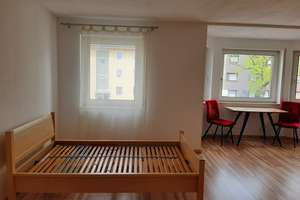 Gepflegte Studiowohnung mit Erker und EBK in Köln-Niehl