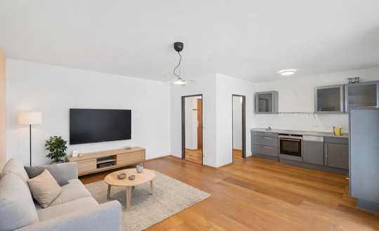 Zentrumsnahe 2-Zimmerwohnung mit Südbalkon & Garage in Friedrichshafen