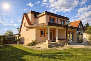 Geschmackvoll modernisiertes Haus