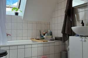 ** Helle 3-Zimmer-Wohnung mit TG-Stellplatz,  in begehrter Lage von Wiesbaden-Bierstadt ** – Raiffeisenstraße 6, 65191 Bierstadt, Wiesbaden – Vorschaubild 9