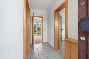 Gut aufgeteilter Bungalow in Köln-Stammheim – Wohnen in unmittelbarer Rheinlage – Die vollständige Adresse der Immobilie erhältst du vom Anbieter., 51061 Stammheim, Köln – Vorschaubild 9