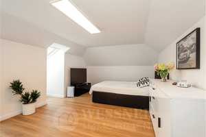 Exklusiver Bungalow mit Pool in Seenähe! – Energieeffizient (A+) und höchster Wohnkomfort – Havelland (Kreis) – Vorschaubild 13