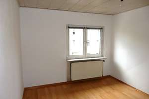 Strahlend hell, Top renovierte Wohnung in zentraler Lage Wi.-Bierstadt. – Patrickstr. 0, 65191 Bierstadt, Wiesbaden – Vorschaubild 2