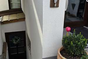Modernisierte Doppelhaushälfte mit Einliegerwohnung, großem Garten, Terrasse und Garage – Im Ährenfeld 4, 47228 Hochemmerich, Duisburg – Vorschaubild 3