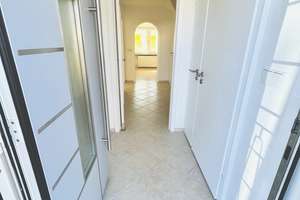 ** 1 von 8 WG-Zimmer ** in einem modernisiertes Reiheneckhaus in Kaufbeuren – Die vollständige Adresse der Immobilie erhältst du vom Anbieter., 87600 Neugablonz, Kaufbeuren – Vorschaubild 16