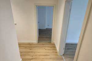 Frisch Sanierte , WG geeignete 3-Zimmer-Wohnung mit Balkon in zentraler Lage – Kölnerstraße 45, 40211 Stadtmitte, Düsseldorf – Vorschaubild 7