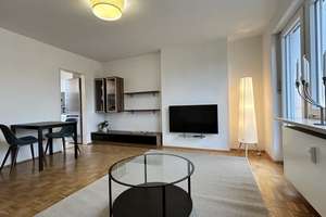 Exklusive, gepflegte 2-Raum-DG-Wohnung mit Balkon und Einbauküche in München Milbertshofen – Schleißheimerstraße 259, 80809 Am Riesenfeld, München – Vorschaubild 7