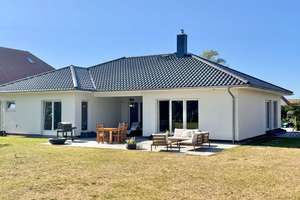 Jetzt Miete möglich! Winkelbungalow 5 km bis Neubrandenburg, Baujahr 2022, Doppelgarage, EBK,Carport – Die vollständige Adresse der Immobilie erhältst du vom Anbieter., 17039 Sponholz – Vorschaubild 27