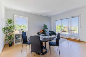 Gemütliche Maisonettewohnung mit Balkon in Bonn – Die vollständige Adresse der Immobilie erhältst du vom Anbieter., 53121 Dransdorf, Bonn – Vorschaubild 2