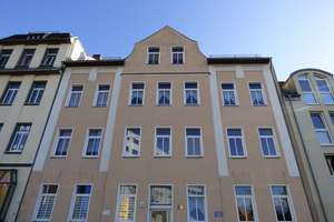 FRISCH RENOVIERT - BALKON, STELLPLATZ, HOCHPARTERRE direkt am ACC (Altchemnitz-Center) – Olbernhauer Straße 20, 9125 Altchemnitz, Chemnitz – Vorschaubild 2