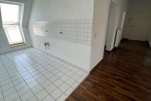 Wohnen über zwei Etagen -  Wanne + Dusche / große Küche ! – Winklerstraße 26, 9113 Schloßchemnitz, Chemnitz – Vorschaubild 14