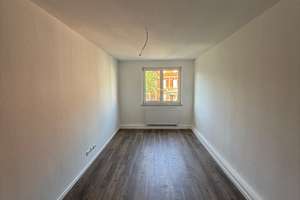 NEU *Paul & Partner* ! RENOVIERT MIT NEUER EINBAUKÜCHE & BALKON ! – Die vollständige Adresse der Immobilie erhältst du vom Anbieter., 65195 Westend / Bleichstraße, Wiesbaden – Vorschaubild 9