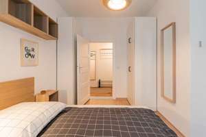 Bezugsfrei ++ Helles, möbliertes Apartment in gepflegtem Altbau ++ Top Lage – Die vollständige Adresse der Immobilie erhältst du vom Anbieter., 10437 Prenzlauer Berg, Berlin – Vorschaubild 6