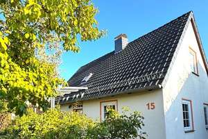 Ilsede - Bülten / Charmantes und sehr gepflegtes Einfamilienhaus mit Doppelgarage und großem G – Die vollständige Adresse der Immobilie erhältst du vom Anbieter., 31421 Ilsede – Vorschaubild 1