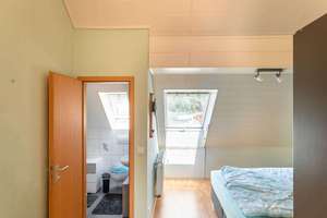 Modernes 5,5-Zimmer-Familienhaus mit Energieklasse A | Sauna | Süd-Terrassse | Carport – Die vollständige Adresse der Immobilie erhältst du vom Anbieter., 75179 Nordstadt, Pforzheim – Vorschaubild 19