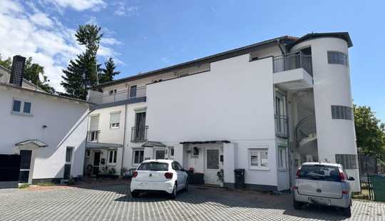 Bild von Zwei Mehrfamilienhäuser gut vermietet - insgesamt 10 Wohneinheiten - in Hofheim-OT
