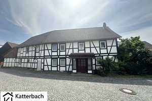 Solides Fachwerkhaus mit Photovoltaikanlage und großem Gartengrundstück in Dögerode – Northeim (Kreis) – Vorschaubild 1